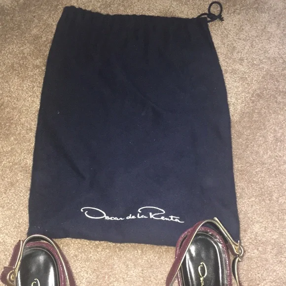 Oscar de la Renta wine colored shoes with dust bag worn once Host Pick!! - Picture 5 of 6